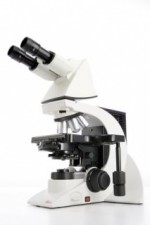 Лабораторный микроскоп Leica DM 2000